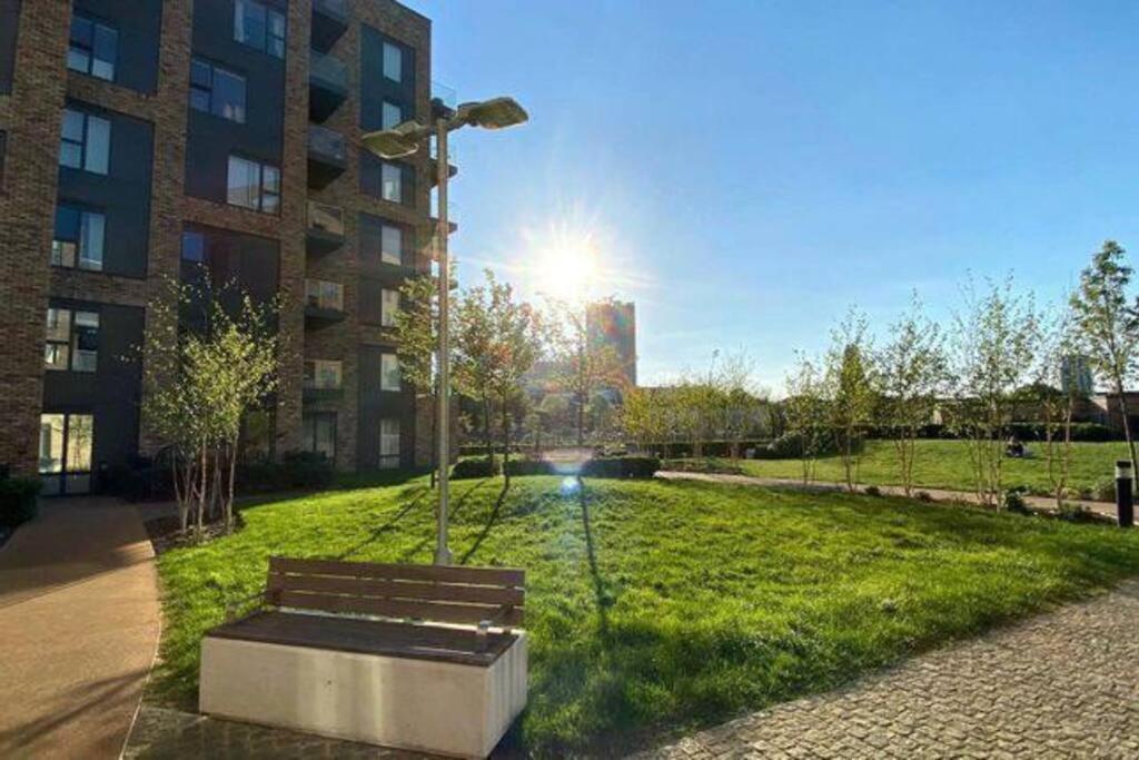 Luxury 2 Bed Ensuite 2 Bathroom Apartment East Croydon South Norwood 외부 사진
