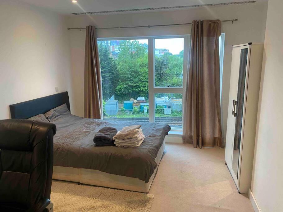 Luxury 2 Bed Ensuite 2 Bathroom Apartment East Croydon South Norwood 외부 사진
