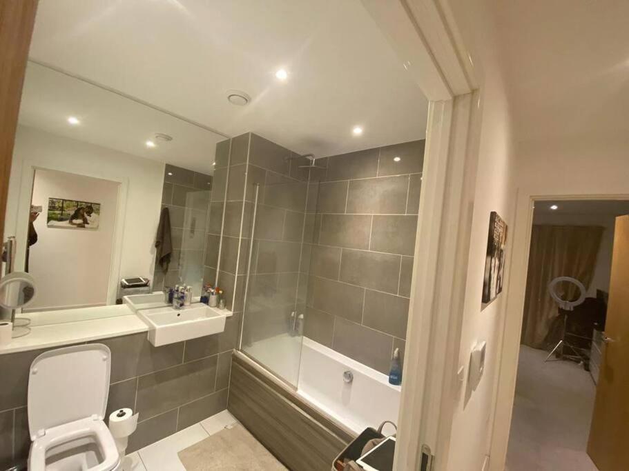 Luxury 2 Bed Ensuite 2 Bathroom Apartment East Croydon South Norwood 외부 사진